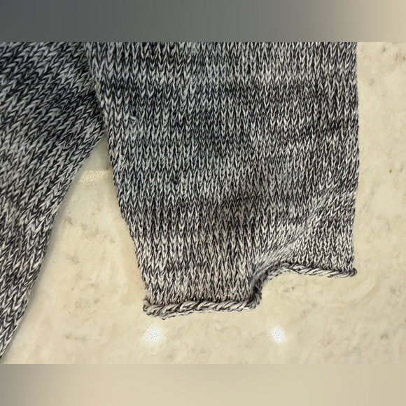 NWOT Eileen Fisher Large 100% organic linen sweater - Picture 3 of 9